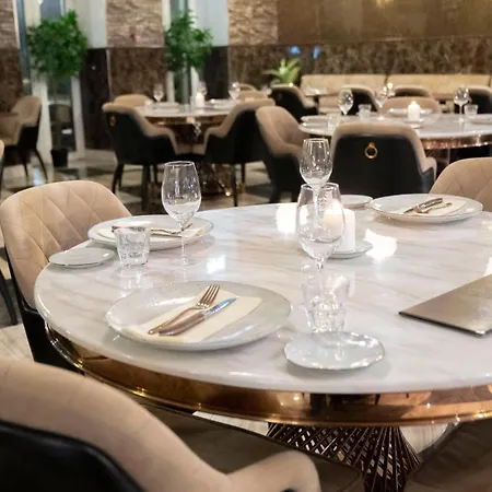 A Otel 4*