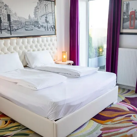 Otel A