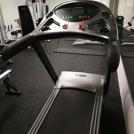 מלון A גלוסטרופ