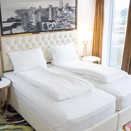 Hotell A 4*